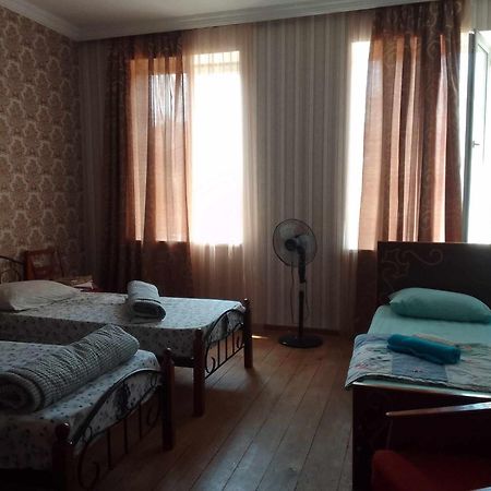 Natia Hotel เทลาวี ภายนอก รูปภาพ